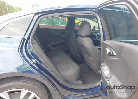 2022 Chevrolet Malibu Fwd Lt из США, поврежденный, VIN 1G1ZD5ST0NF119888